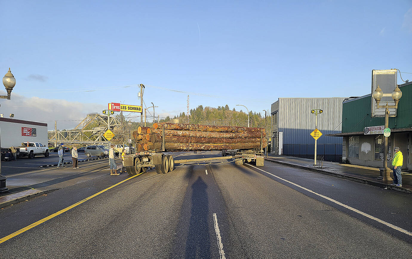 Courtesy of Aberdeen Police Department 
A jackknifed log truck snarled traffic on East Heron Street in Aberdeen Tuesday afternoon, Nov. 16, 2021. A mechanical failure at the reach appears to have caused the incident.