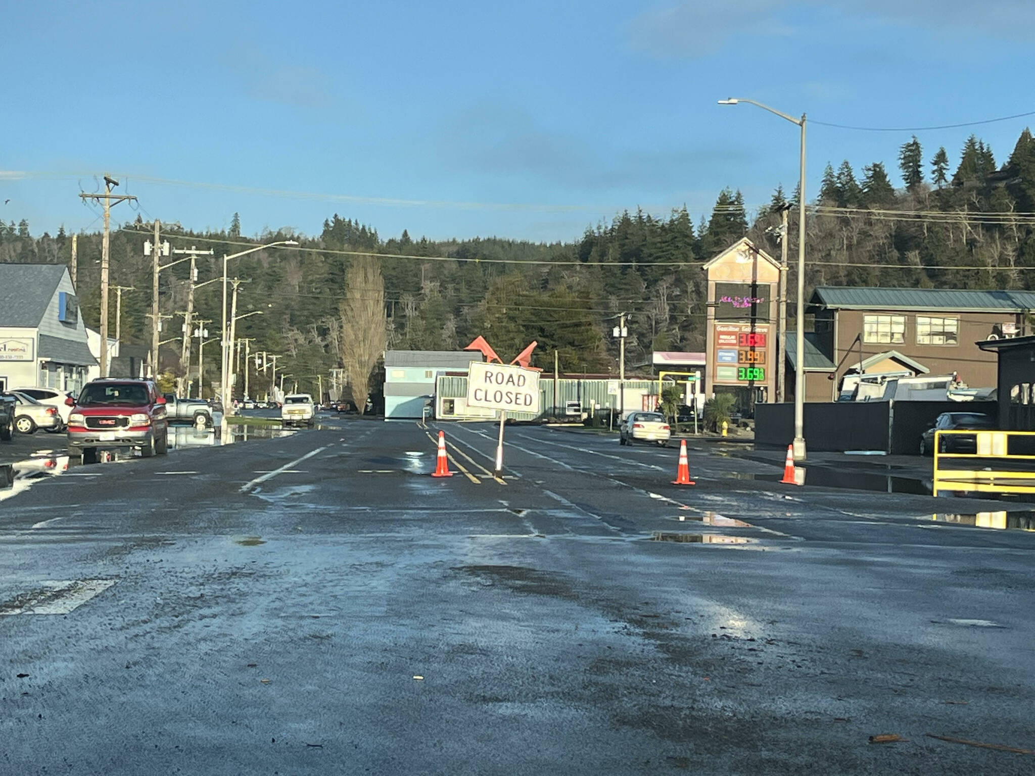 The intersection at Market and F Street in Aberdeen was closed during the afternoon hours of Monday, Jan. 3, 2022, because of flooding throughout Grays Harbor County. (Matthew N. Wells | The Daily World)