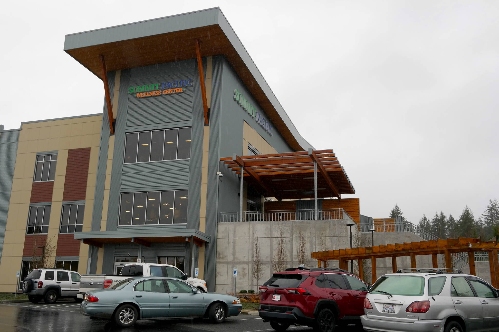 The Summit Pacific Wellness Center opened Jan. 25, 2019 and added up 80 new jobs to the community. Summit Pacific invested $31 million into the three-story, 60,000-square foot facility.
Erika Gebhardt I The Daily World