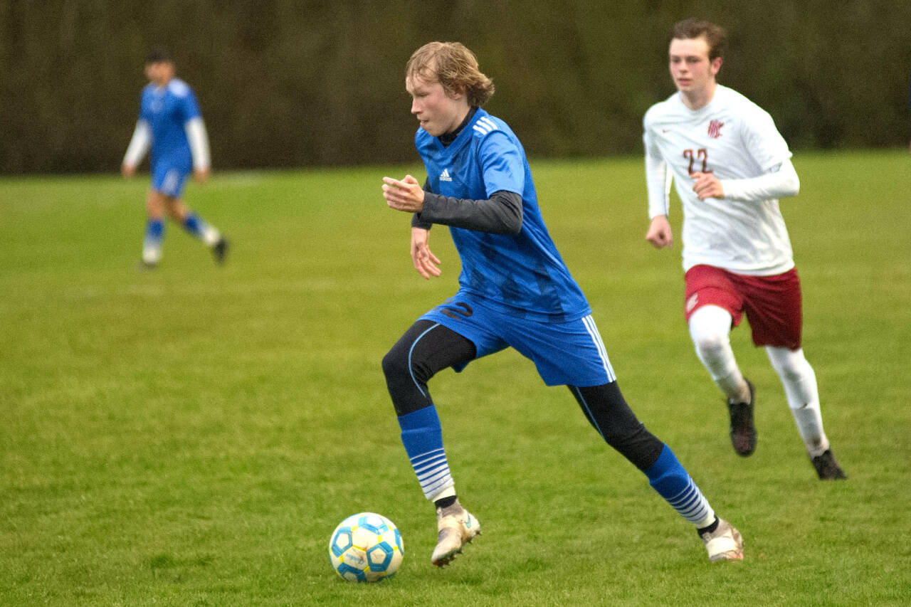DAILY WORLD FILE PHOTO Elma sophomore Cason Seaberg was named the 1A Evergreen League’s Most Valuable Player as the league announced its 2022 All-League Team.