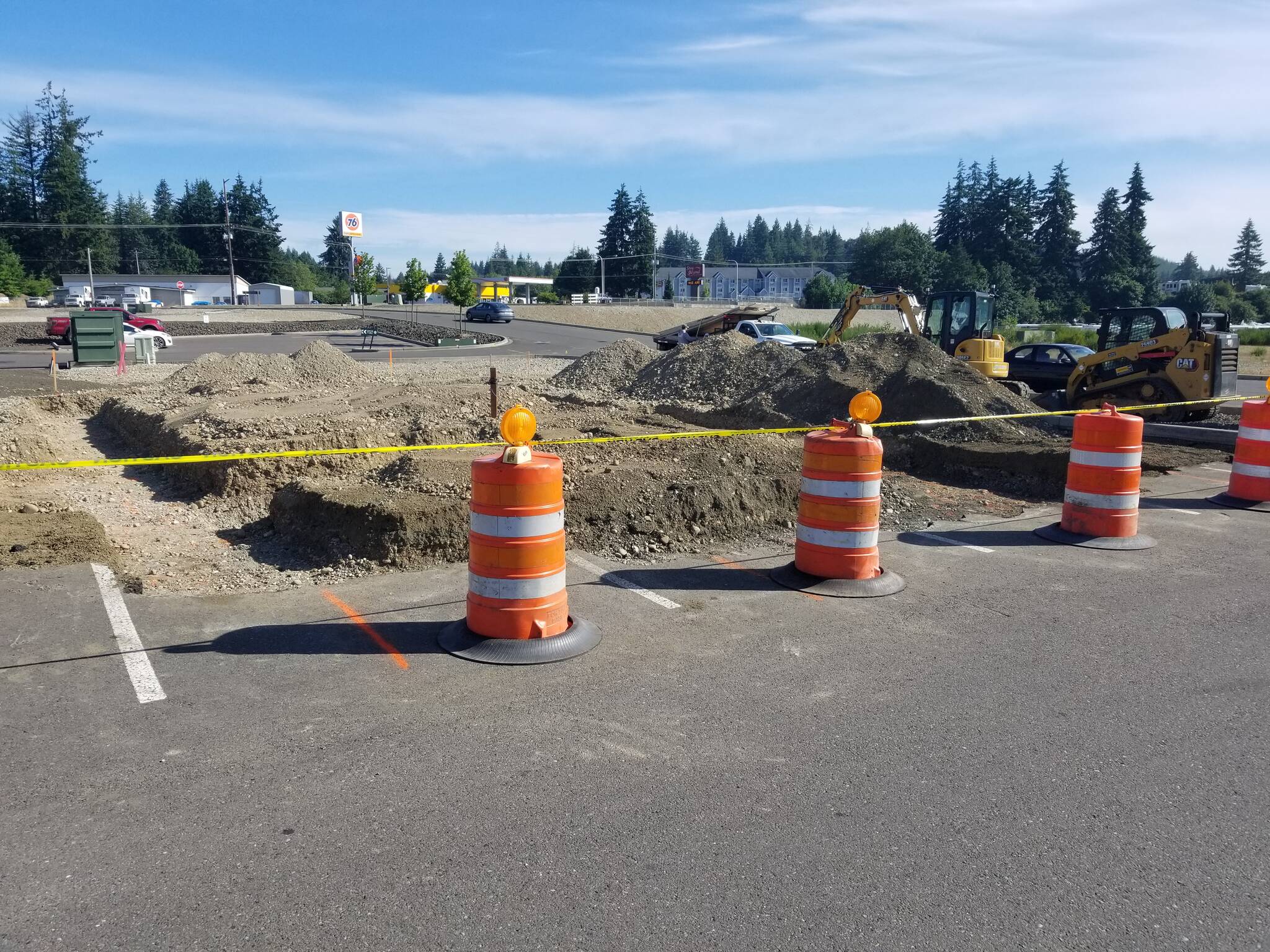 Allen Leister | The Daily World
Construction for the Arby’s began in Eagles Landing as ground was broken July 1, 2022, in Elma. The project is expected to be completed by November 2022 and will be adjacent to the neighboring Starbucks building.