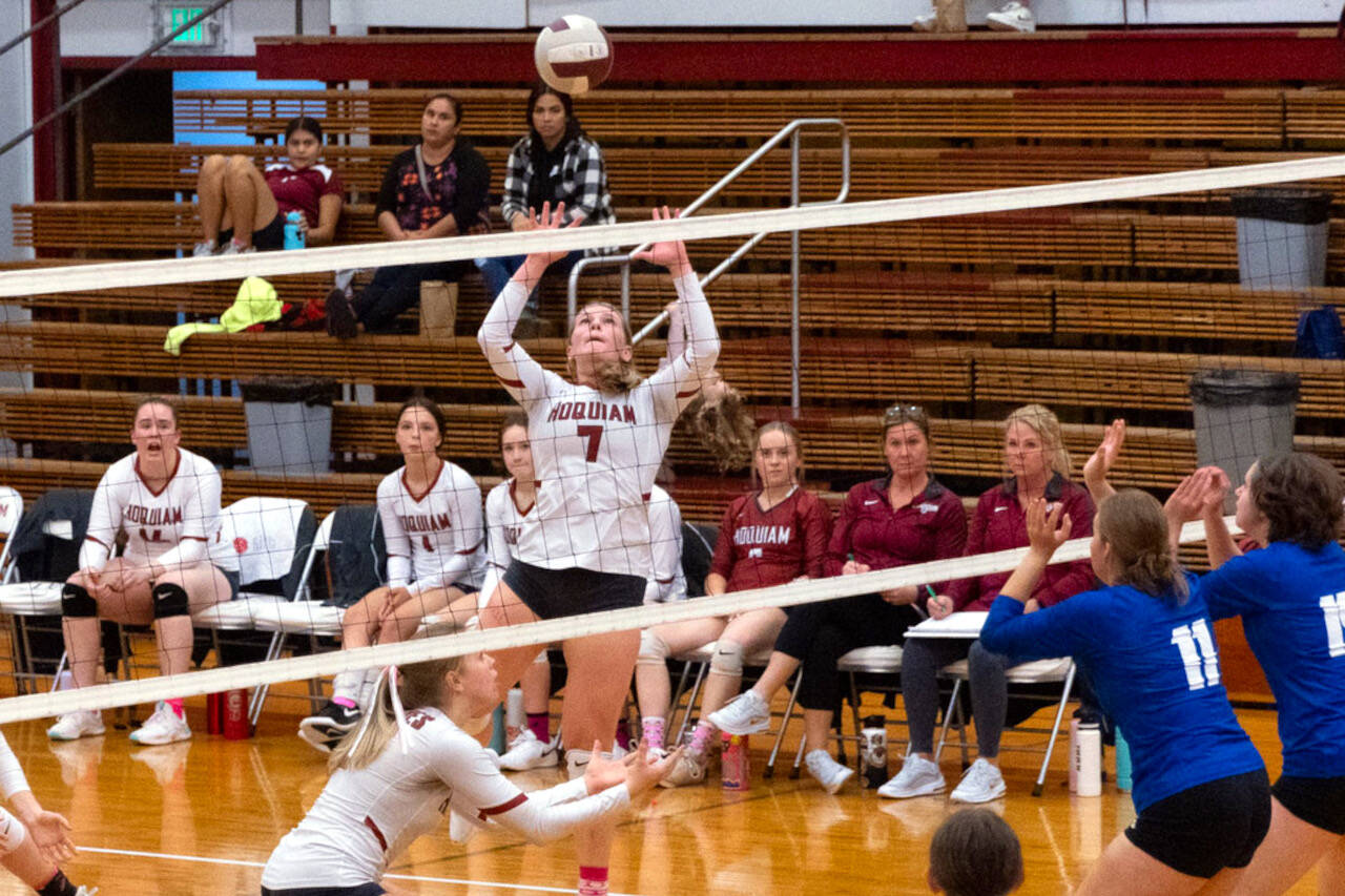 Tuesday Volleyball Roundup Hoquiam remains unbeaten with win over
