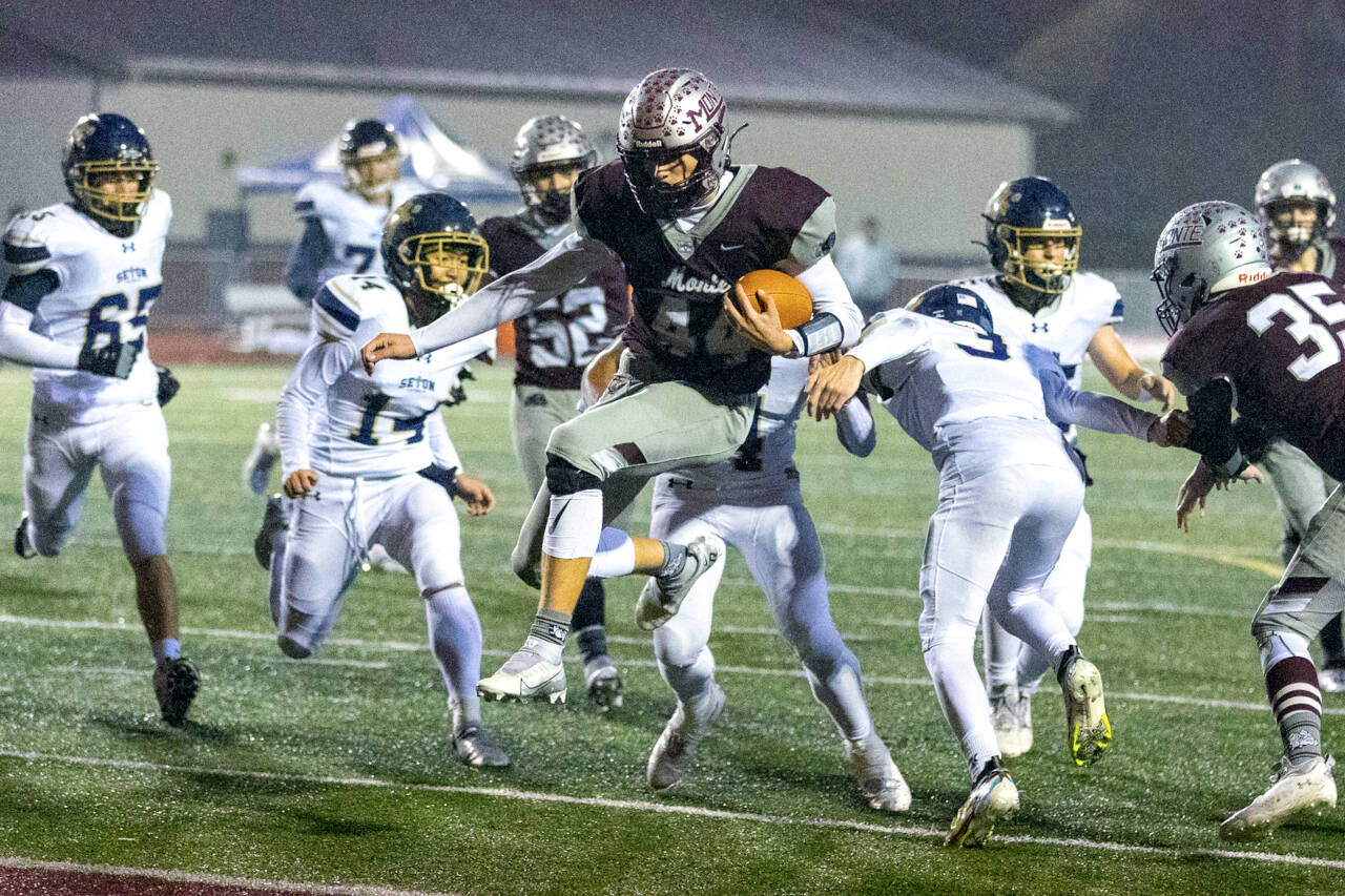 PHOTO BY SHAWN DONNELLY
Montesano running back Gabe Bodwell (44), seen in a game against Seton Catholic on Nov. 4, will face Toppenish in the first round of the 1A State Football Tournament on Friday at Jack Rottle Field in Montesano.
