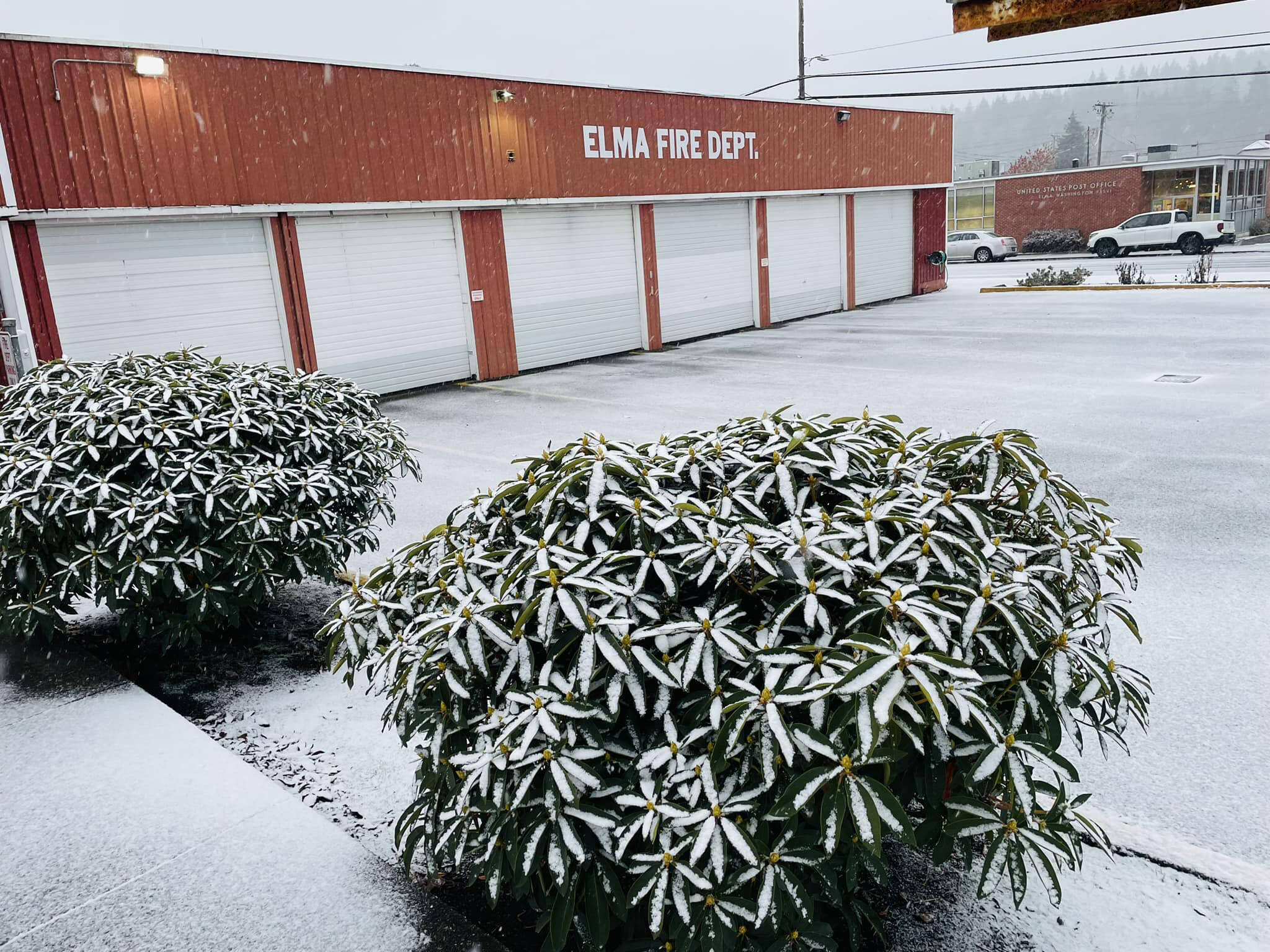 East Grays Harbor Fire and Rescue 
The East Grays Harbor Fire and Rescue received some snow on Monday and Tuesday, but stated they are ready to assist those in need. They also suggested drivers give themselves plenty of time on the roadway.
