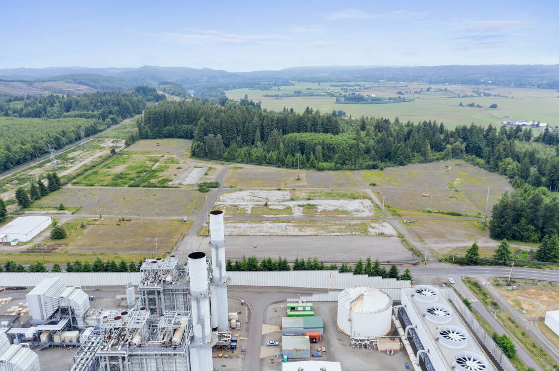 Port of Grays Harbor
The Port of Grays Harbor Commission approved an option to lease with Invenergy to explore the possibility of constructing a new green hydrogen production facility at the Satsop Business Park’s West Park at Tuesday’s commission meeting.
