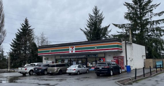 A convenience store employee was arrested Wednesday, Jan. 11 for selling drugs from the business, with a substantial amount of illegal narcotics seized from his residence. (Michael S. Lockett / The Daily World)