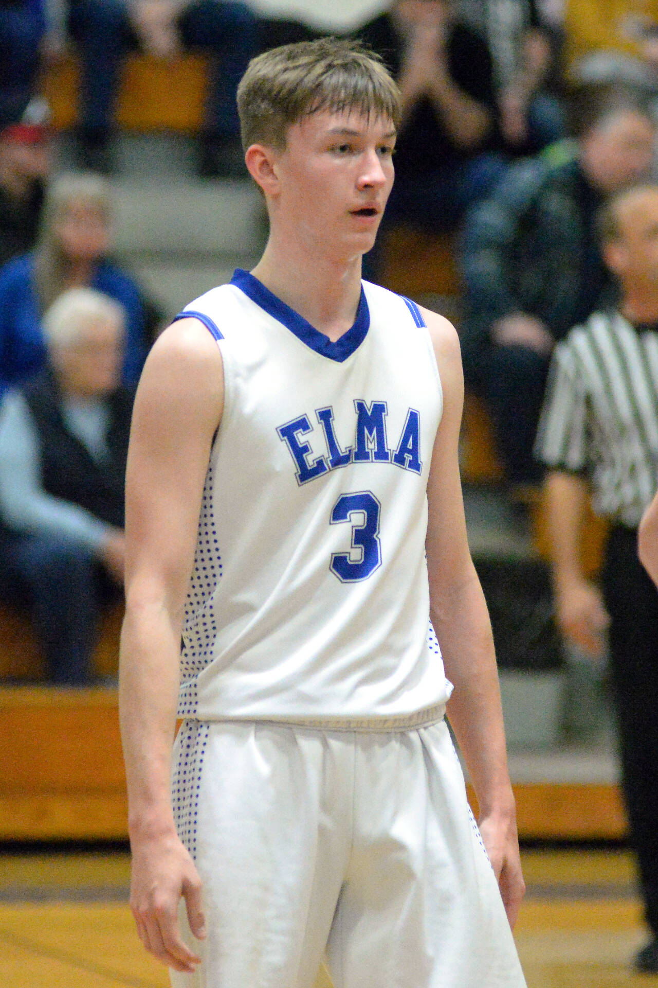 DAILY WORLD FILE PHOTO Elma junior forward AJ Holmes scored and was fouled with two seconds left in the game to give the Eagles a 47-45 victory over Seton Catholic in a 1A District 4 first-round playoff game on Friday in Vancouver.