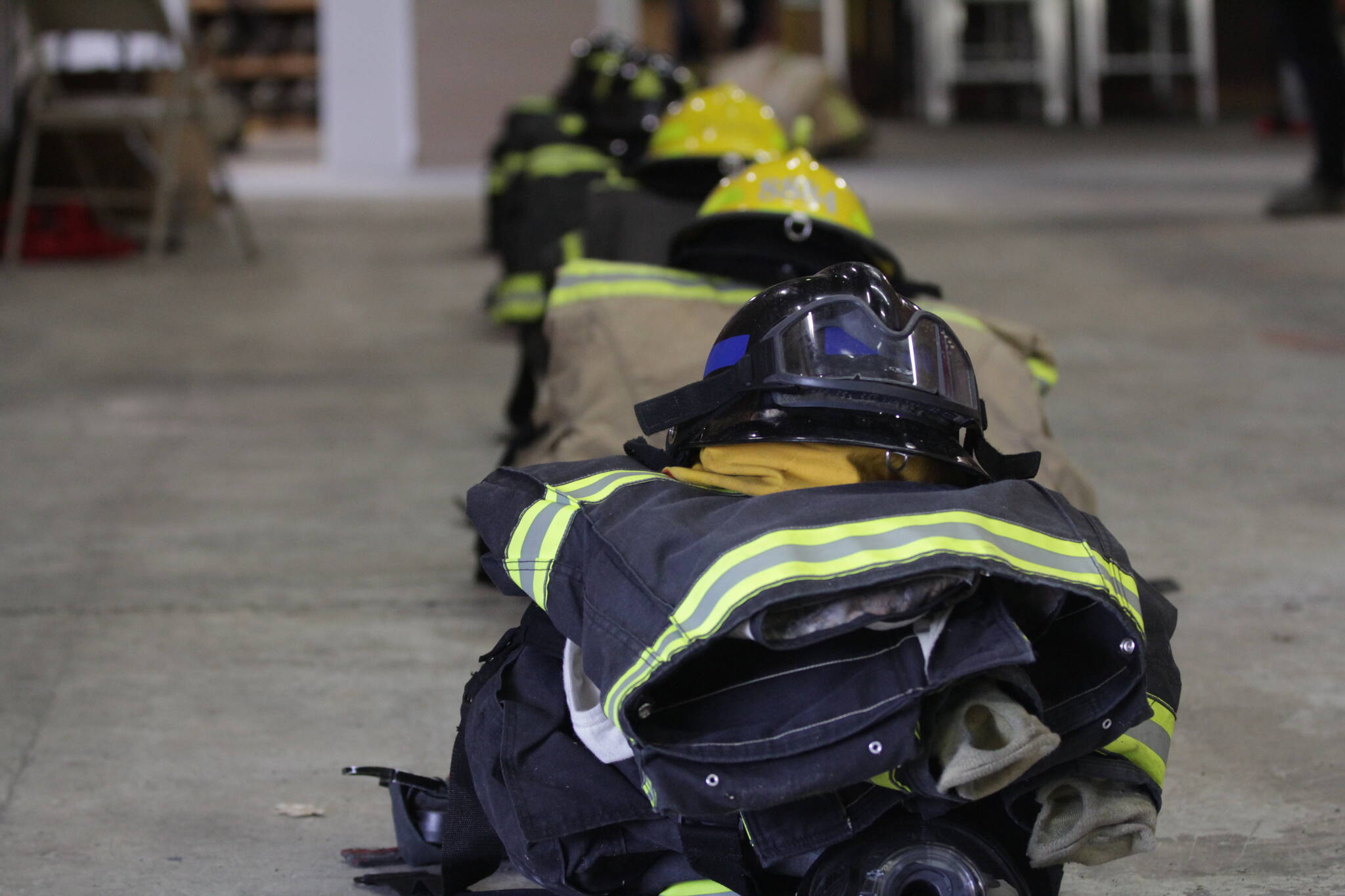 Learning the ropes: recruits make their way through fire academy | The ...