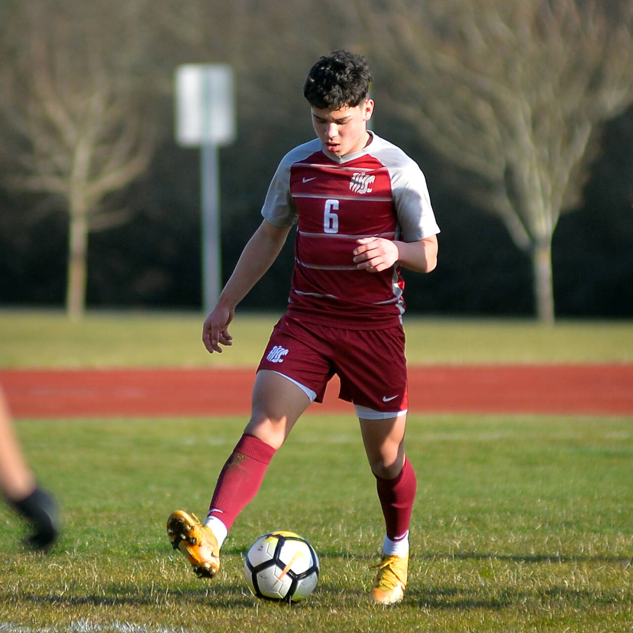 DAILY WORLD FILE PHOTO Hoquiam midfielder Brannon Gonzales scored two goals in the Grizzlies’ 2-1 win over Elma on Monday in Elma.
