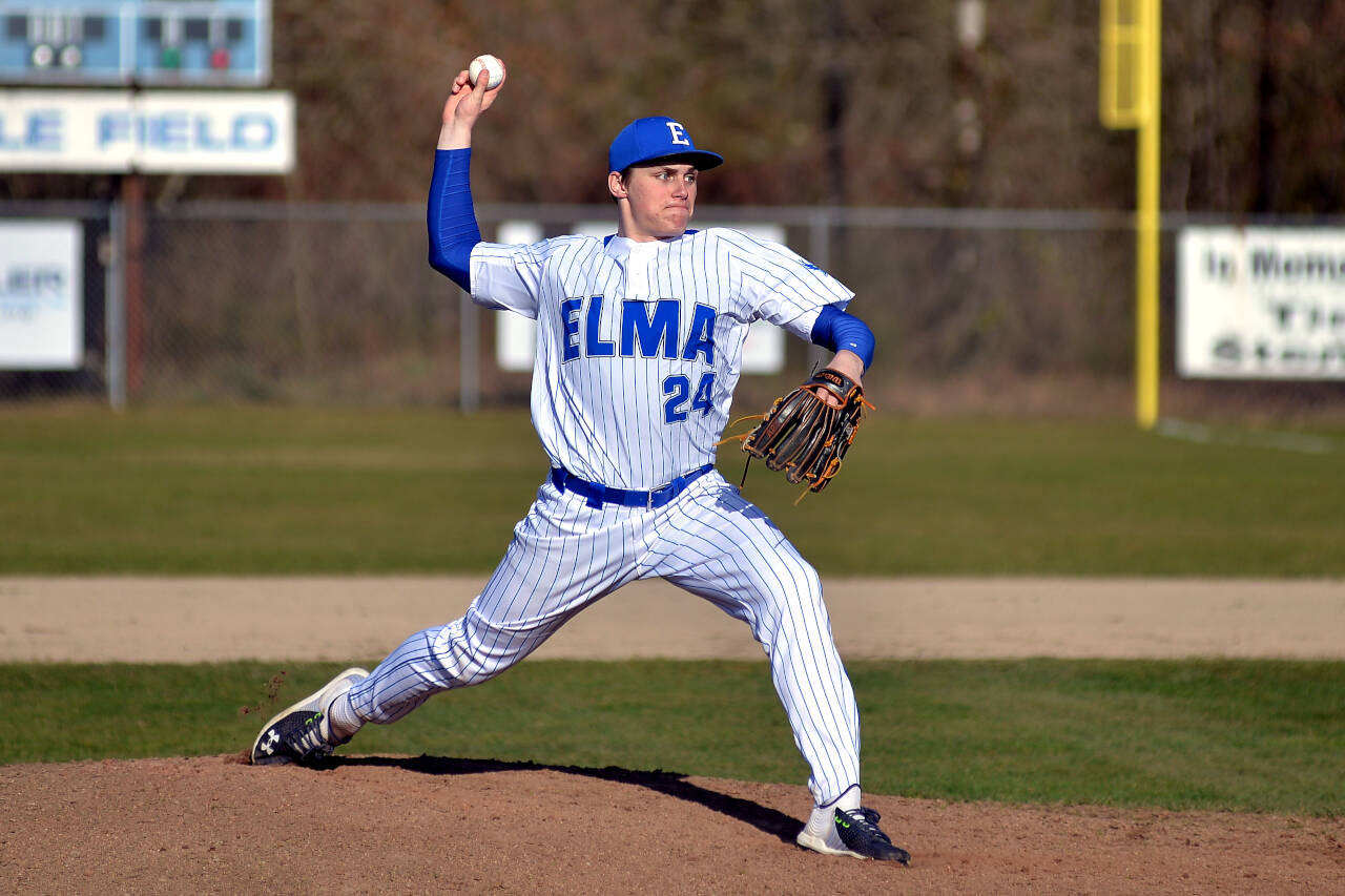 DAILY WORLD FILE PHOTO Elma pitcher Carter Studer combined with Brody Palmer and Ethan Camus to throw a five-inning perfect game in a 13-0 win over Eatonville on Thursday in Elma.