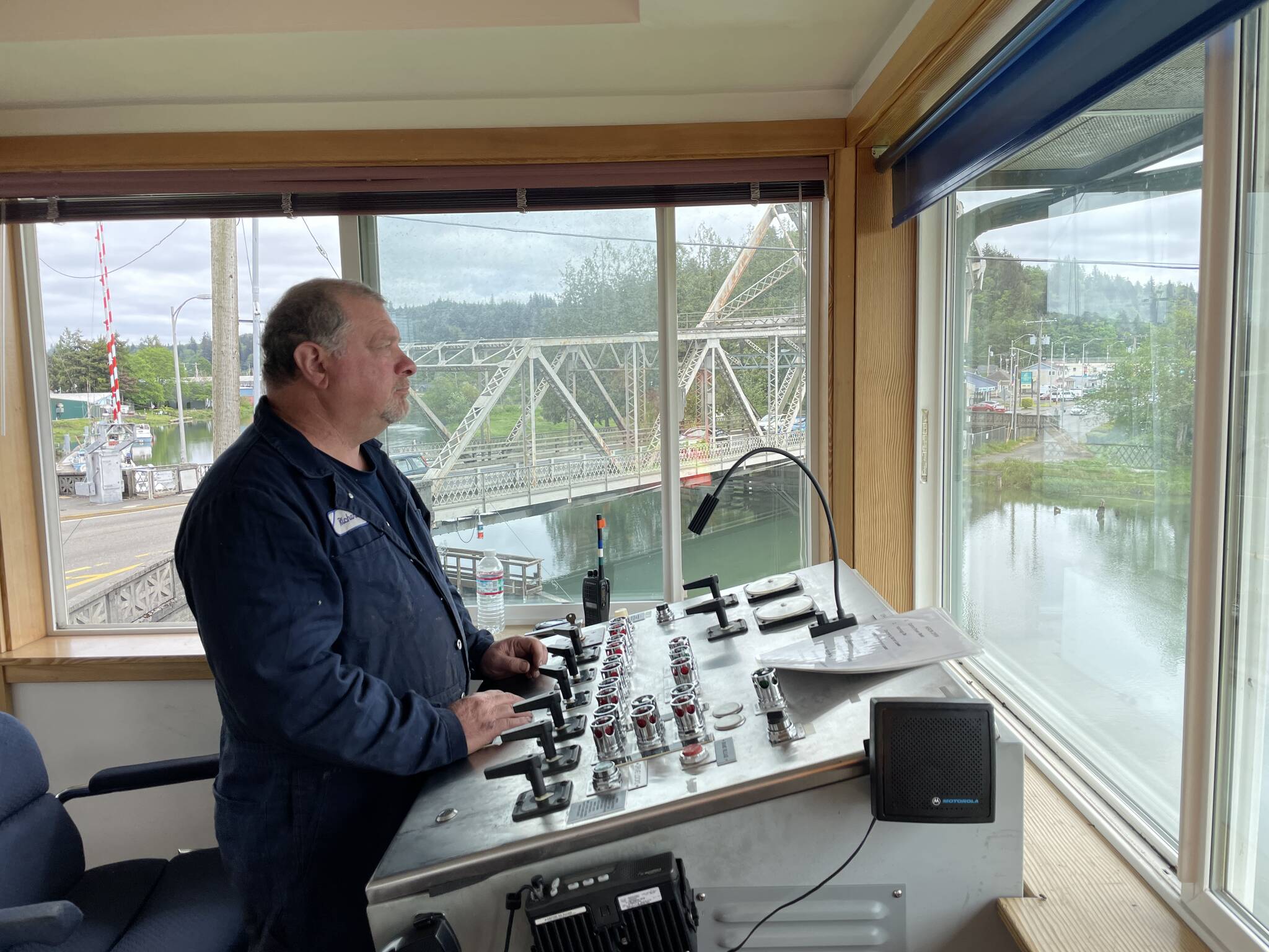 Michael S. Lockett / The Daily World
Bridge specialist Richard Chamberlain of the Washington State Department of Transportation opens the Heron Street Bridge during a maintenance inspection on May 16.
