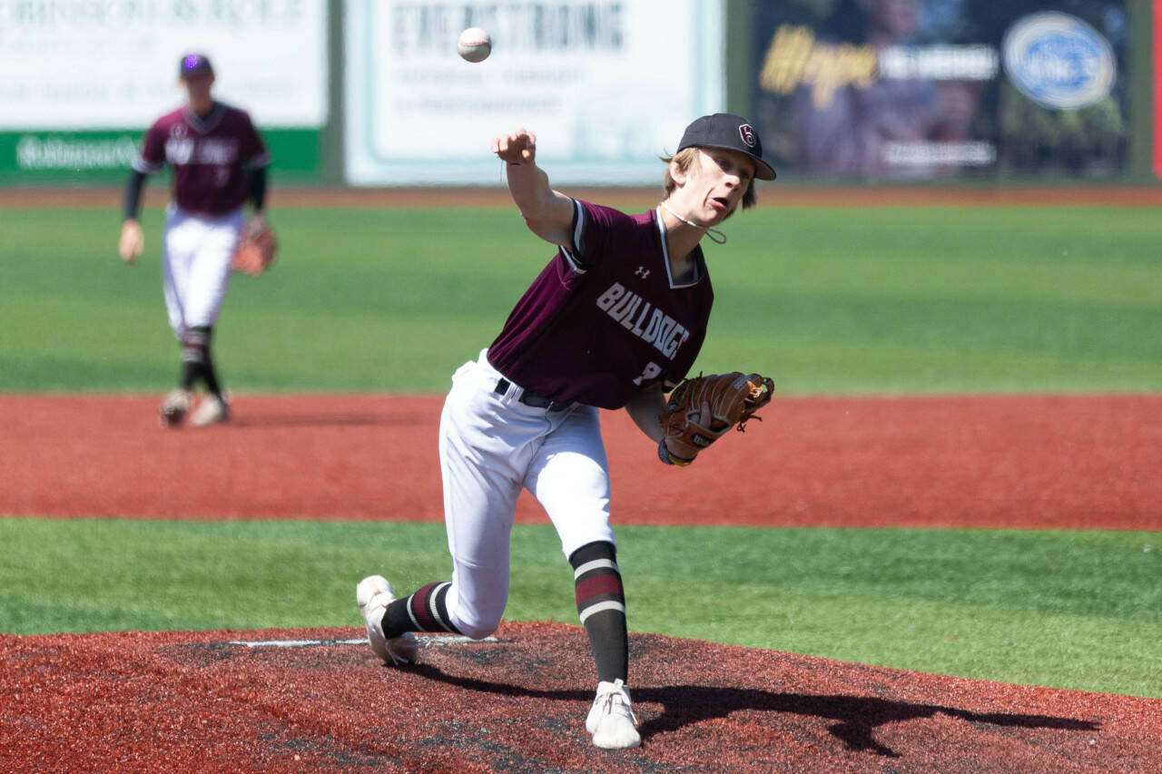 ALEC DIETZ / THE CHRONICLE Montesano’s John Griffin tosses a pitch against Cedar Park Christian in the 1A State third-place game at Joe Martin Stadium in Bellingham on Saturday.