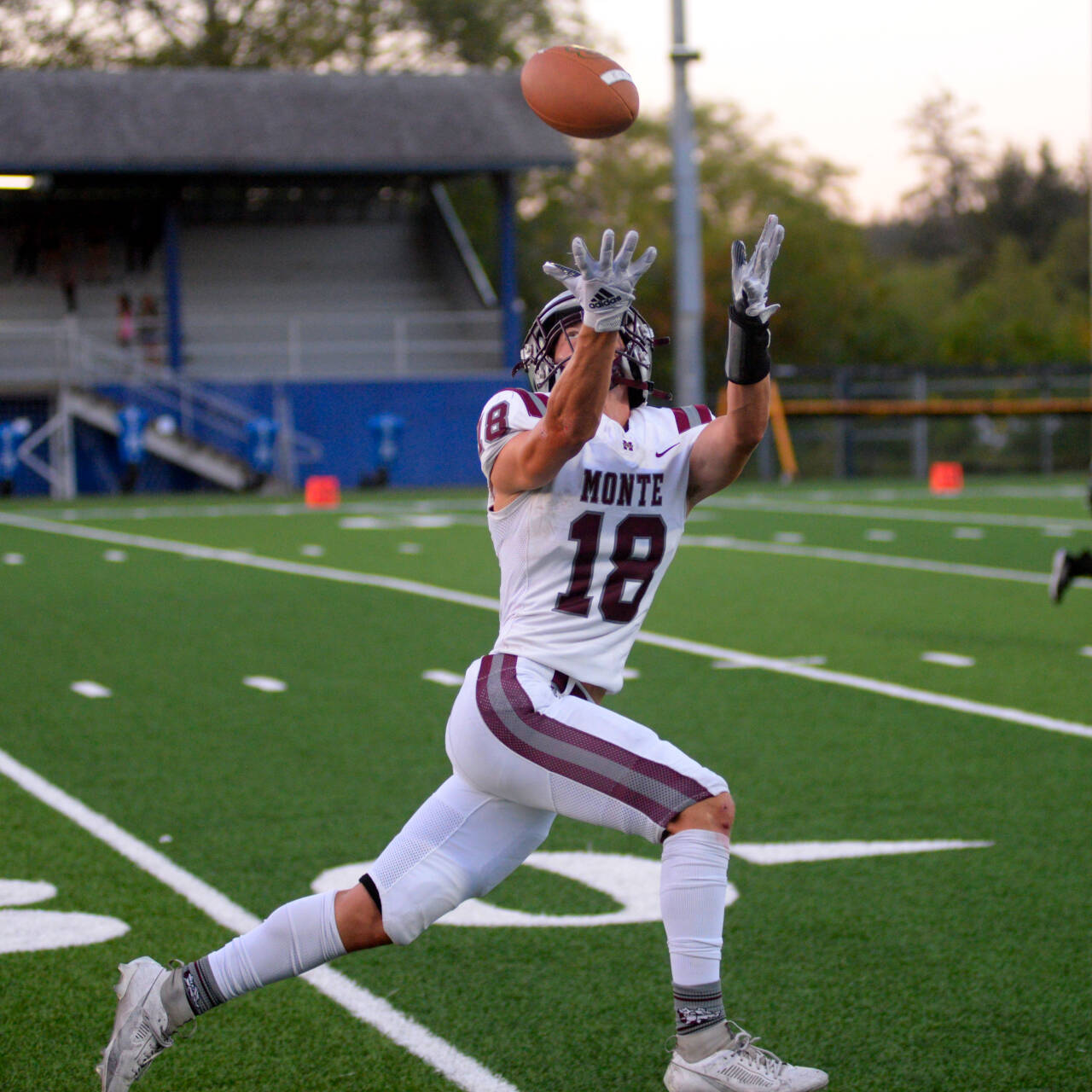RYAN SPARKS | THE DAILY WORLD Montesano wide receiver Mason Rasmussen hauls in a 59-yard touchdown pass in the second quarter of the Bulldogs’ 38-7 win over Aberdeen on Friday at Stewart Field in Aberdeen.