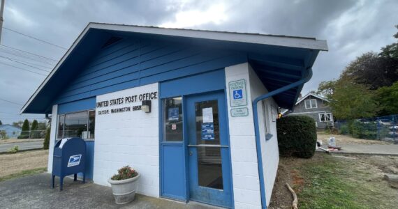 The U.S. Post Office in Satsop was burgled on Sunday, with suspects dragging the post office’s safe a ways down the Monte-Elma road before abandoning it. The Grays Harbor Sheriff’s Office is looking for suspects. (Michael S. Lockett / The Daily World)