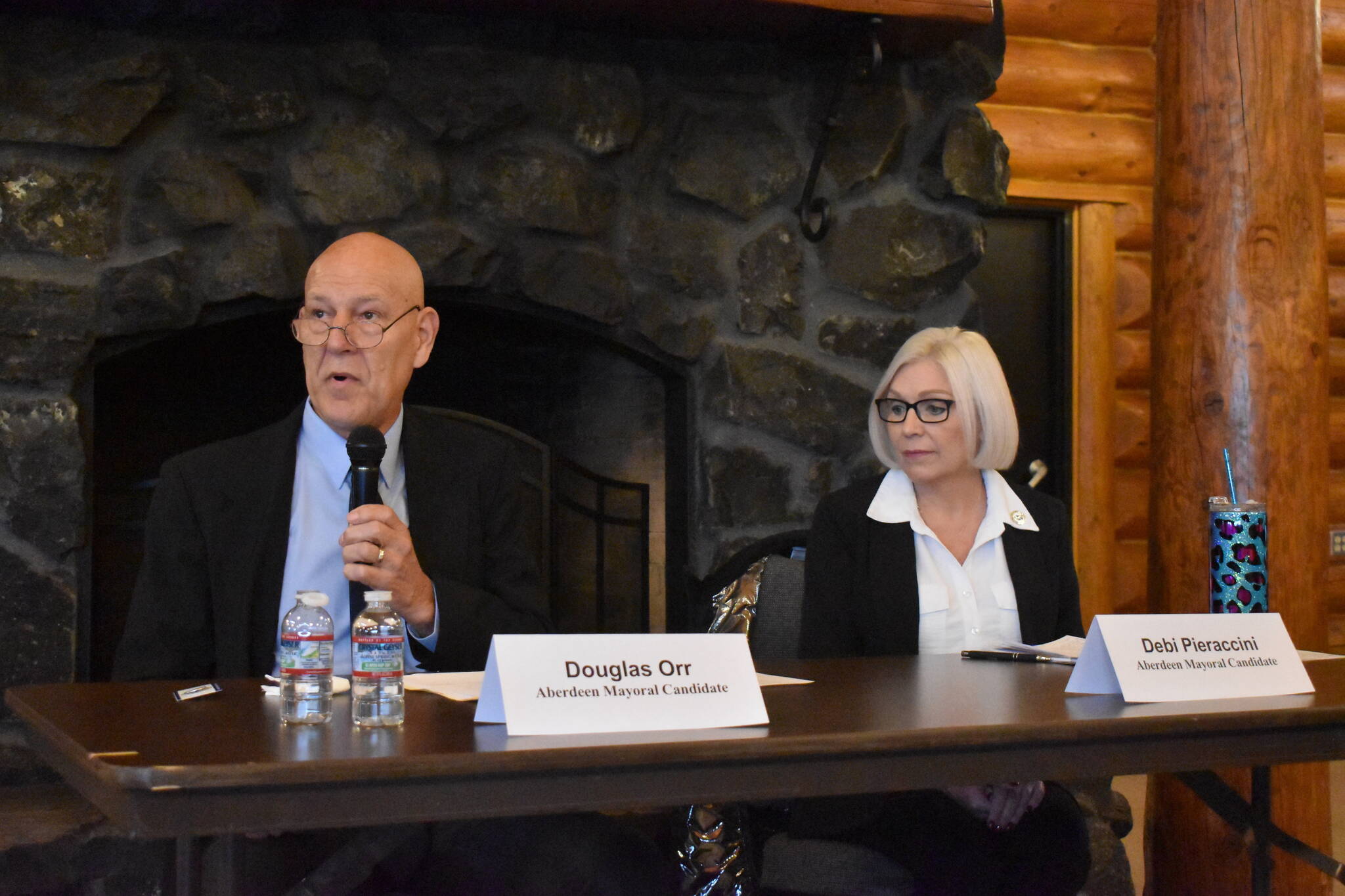 Aberdeen mayoral candidate forum a civil affair The Daily World