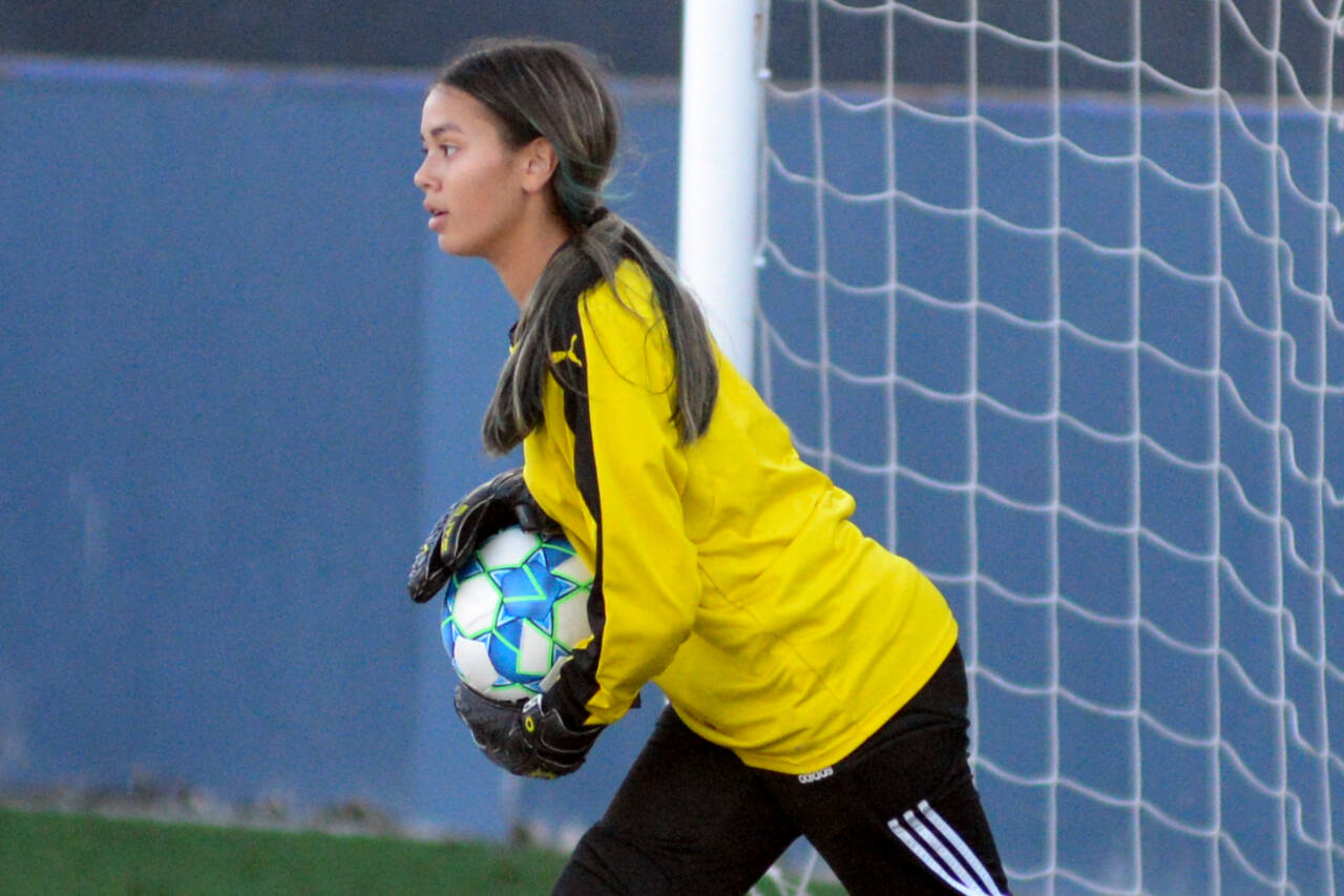 DAILY WORLD FILE PHOTO Aberdeen senior goalkeeper Jaylynn Phimmasone, seen here in a file photo from Sept. 9, was named to the 2A Evergreen Conference’s First Team for the 2023 season.