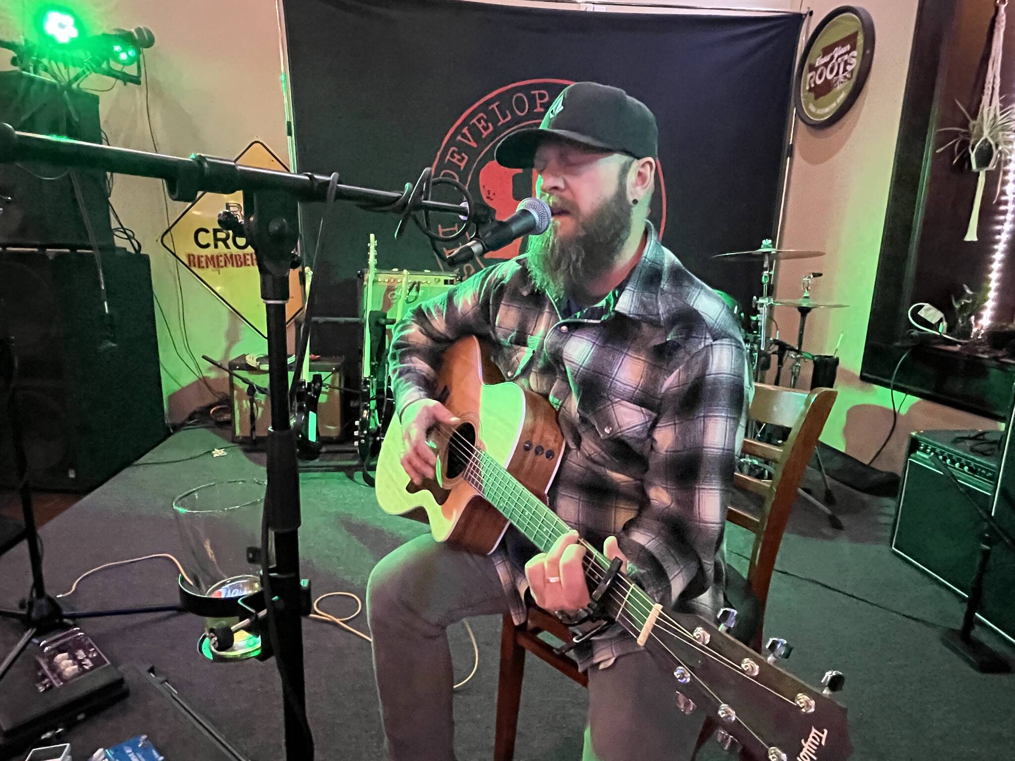 Paul Thayer explained why he loves to play the Open Mic Night at Messy Jessy’s Bar and Grill. “It’s the support, the lack of judgement that comes from the other people. Seriously,” Thayer said. “It’s a wide variety of people and all different types of music.” (Matthew N. Wells / The Daily World)