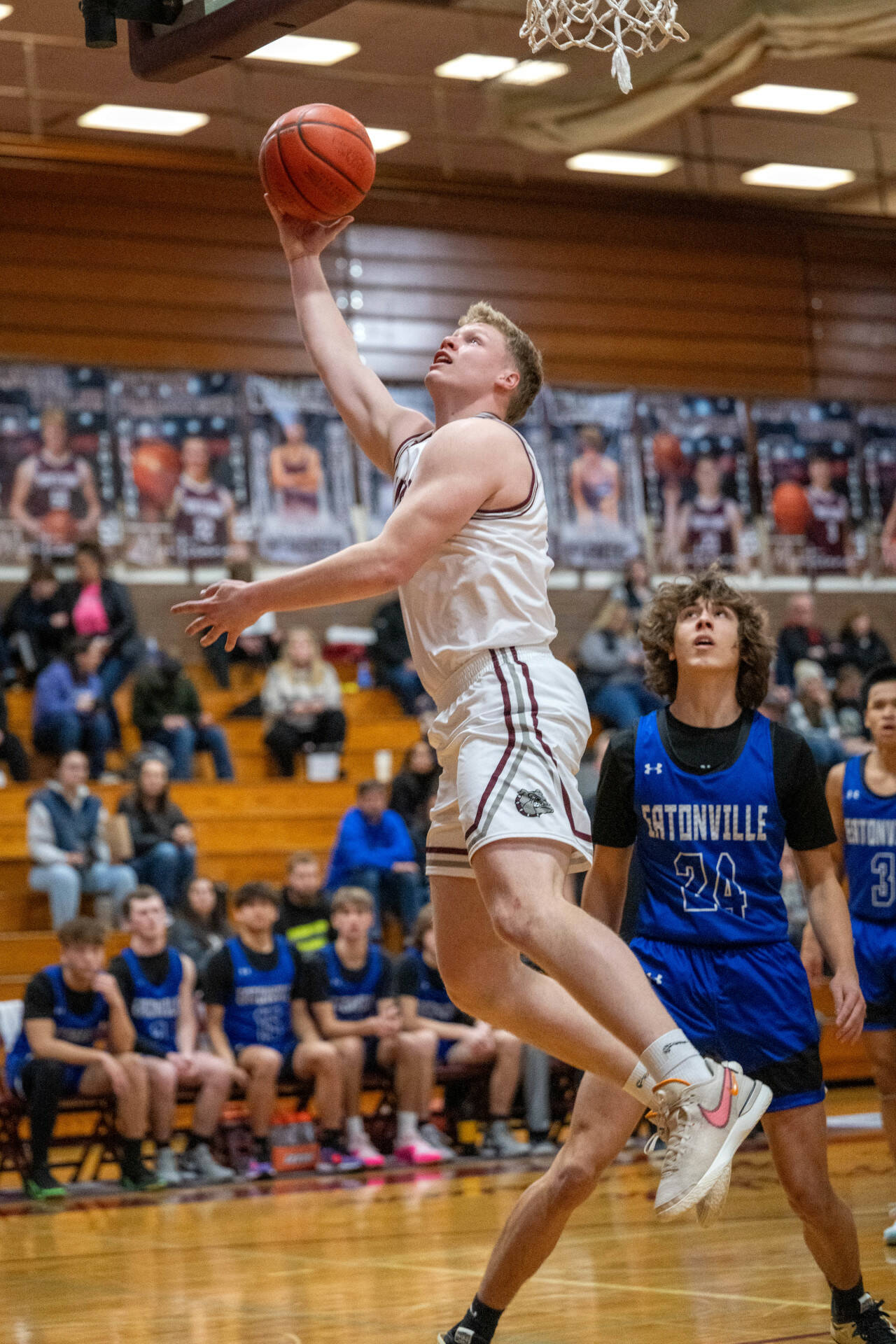 PHOTO BY FOREST WORGUM Montesano’s Tyce Peterson scores on a layup during the Bulldogs’ 61-47 victory over Eatonville on Thursday at Montesano High School.