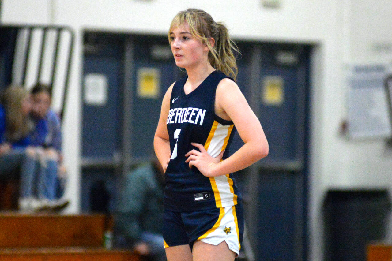 DAILY WORLD FILE PHOTO Aberdeen senior guard Annie Troeh scored 18 points to lead the Bobcats to a 45-31 victory over Shelton on Friday in Aberdeen.
