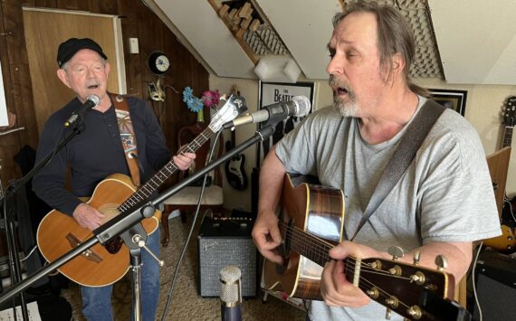 Matthew N. Wells / The Daily World
Bruce Moore, left, and Mark Bowman, right, make up The Catahoula Hounds. The musical duo has been playing for a long time and on Saturday 6 p.m., they’ll inject their live energy into Red Cedar Beer Bar — 1941 Riverside Ave., in Hoquiam.