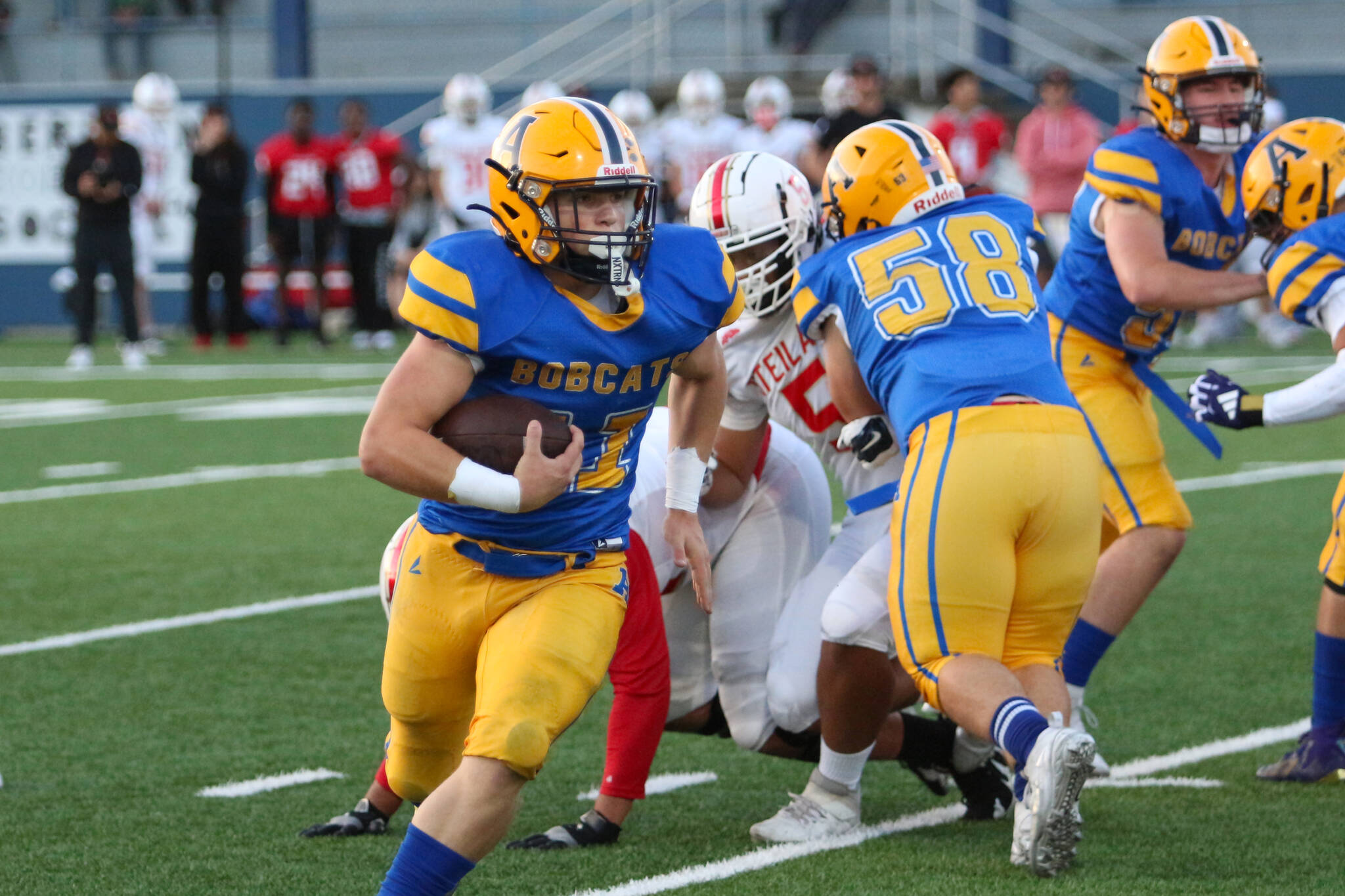 RYAN SPARKS | THE DAILY WORLD Aberdeen running back Riley Wixson (11) carries the ball during a 19-12 loss to Steliacoom on Friday at Stewart Field in Aberdeen.