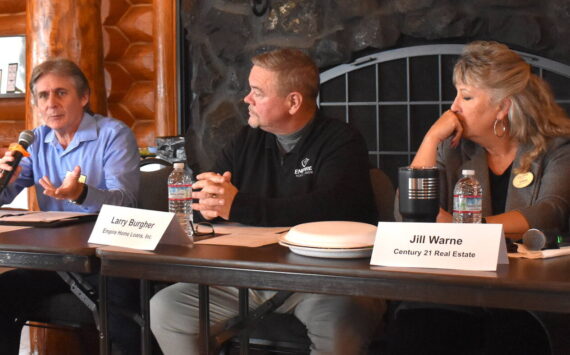 Jerry Knaak photos / The Daily World
From left: Charlee Paull (US Bank), Eric Bjella (NeighborWorks of Grays Harbor), Larry Burgher (Empire Home Loans Inc.), Jill Warne (CENTURY 21 Real Estate Center) and David Quigg (Quigg & Co Real Estate) take part in a panel discussion.