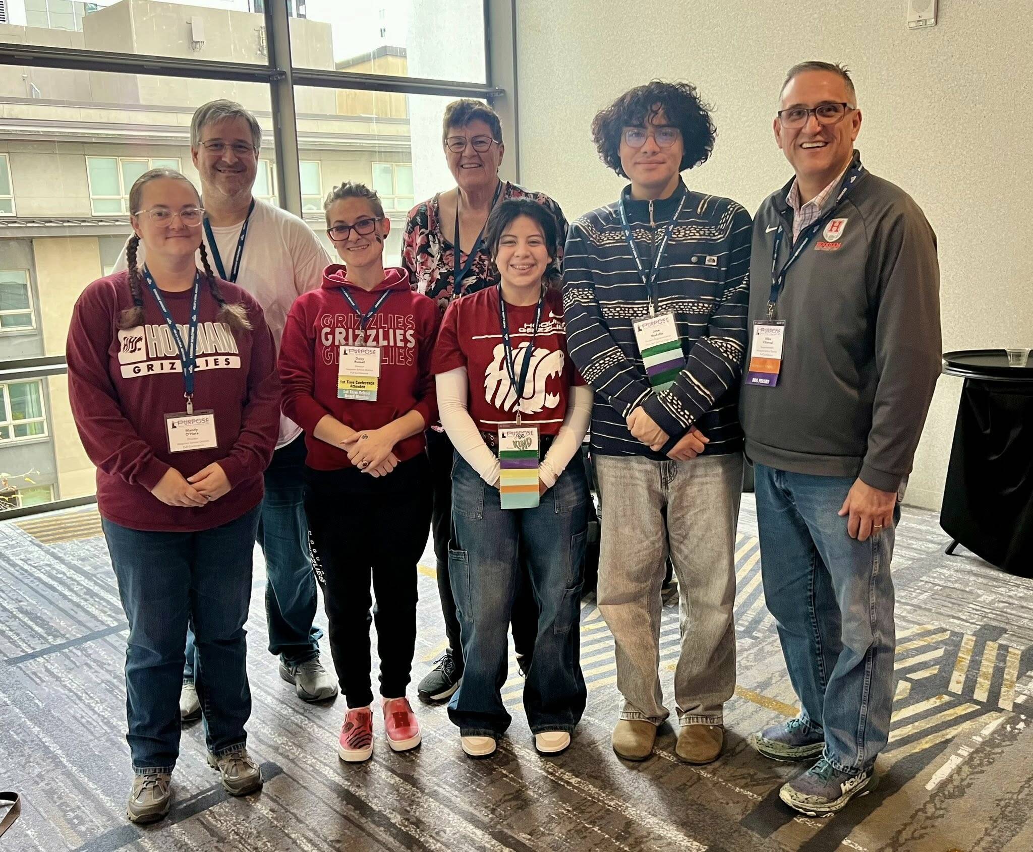 Hoquiam School District
Hoquiam School Board President Don Oliver, Director Tanya Anderson and Director Mandy OHara, Incoming Director Daisy Russell, Student Board Representatives Jose Bedolla and Alma Renteria and Superintendent Dr. Mike Villareal.