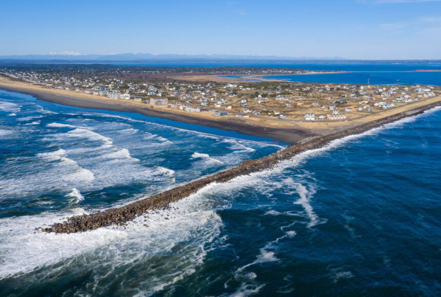 <p>Ripple Fiber</p>
                                <p>The city of Ocean Shores.</p>