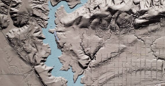 Andrea Watts / The Daily World
At the Lake Sylvia Dam Town Hall, residents had the opportunity to view the inundation map that Grays Harbor County Emergency Management created of the worst-case scenario if the Lake Sylvia Dam failed.