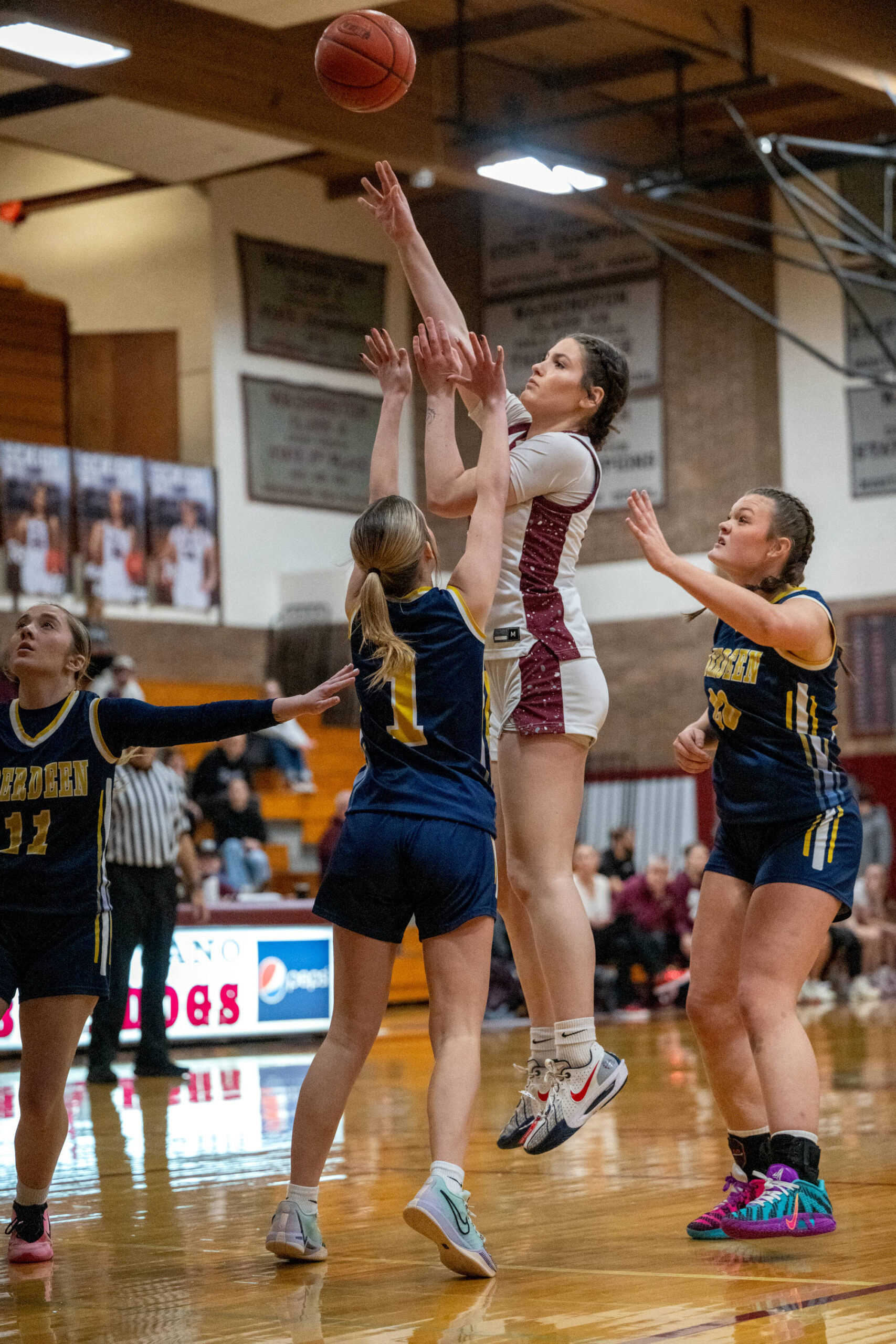 PHOTO BY FOREST WORGUM
Montesano senior Jillie Dalan (middle) rises for two of her game-high 26 points during a 50-30 win over Aberdeen on Monday in Montesano.