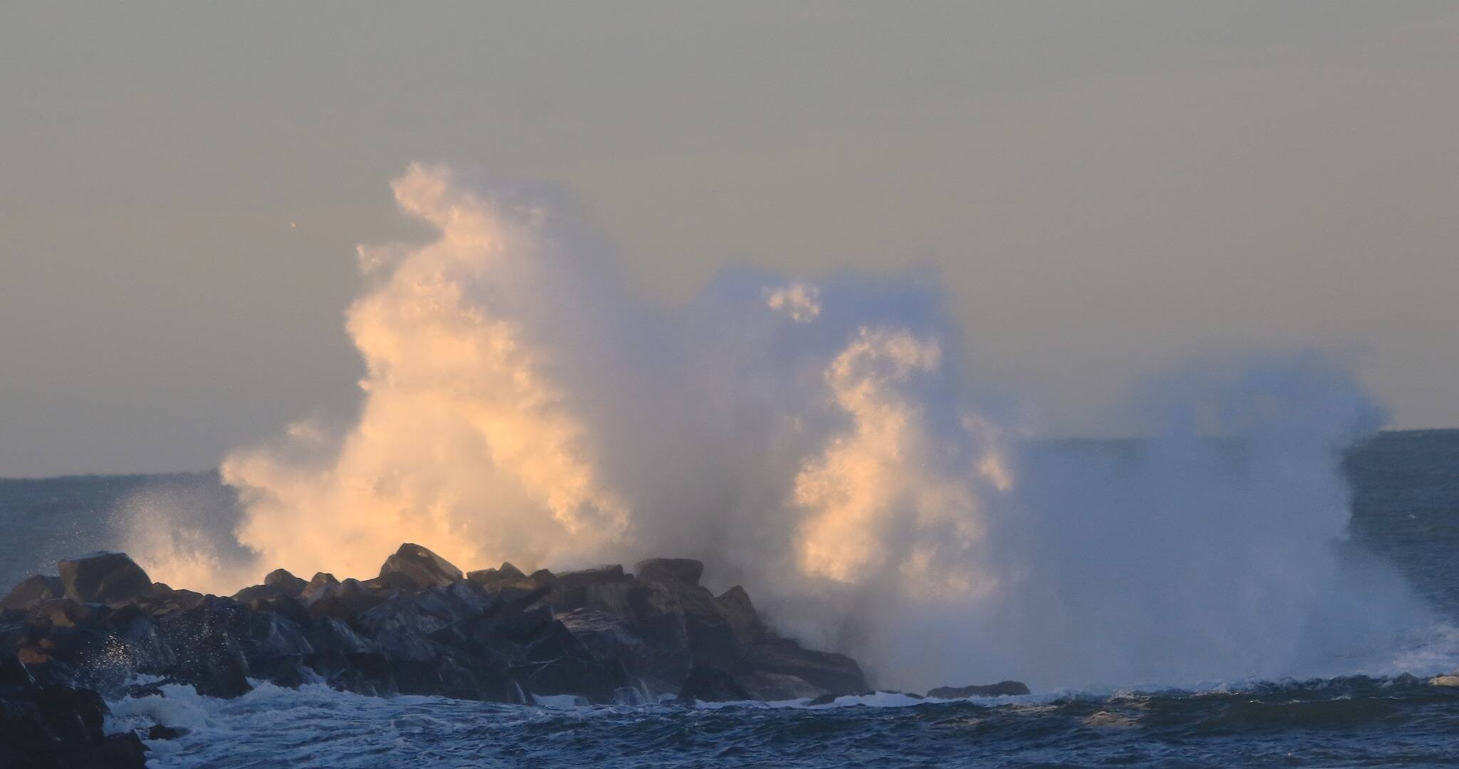 Skip Radcliffe
The ocean was roaring this week at the jetty in Ocean Shores.