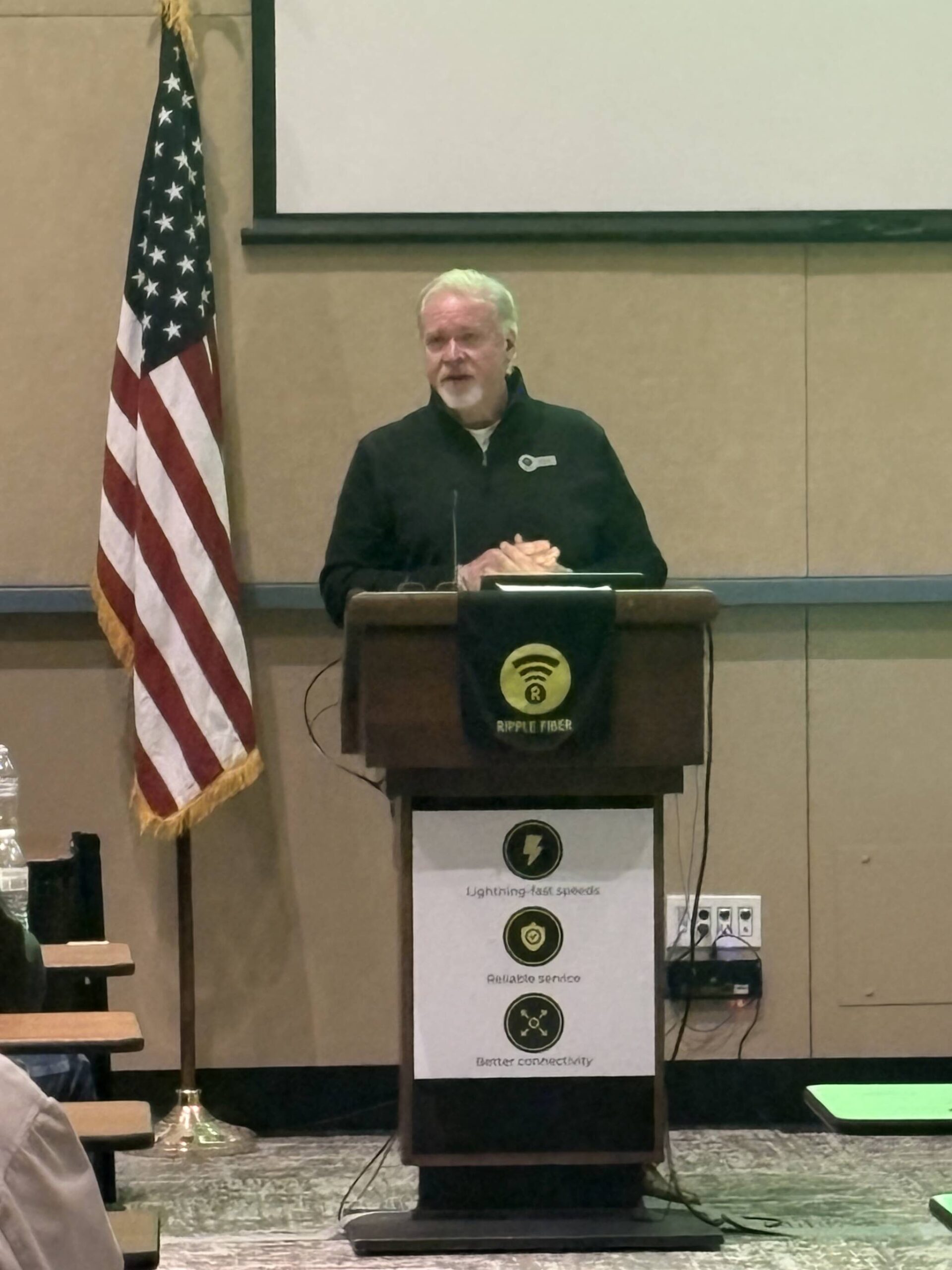 Jerry Knaak / The Daily World
Ripple Fiber Vice President of Government Affairs and General Manager for Washington State Kevin Folk addresses the residents of Ocean Shores at the Convention Center on Tuesday, Jan. 20.