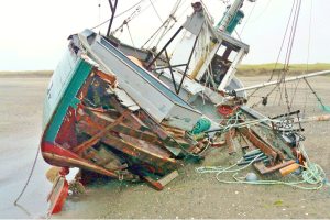 Fishing boat goes aground off Westport