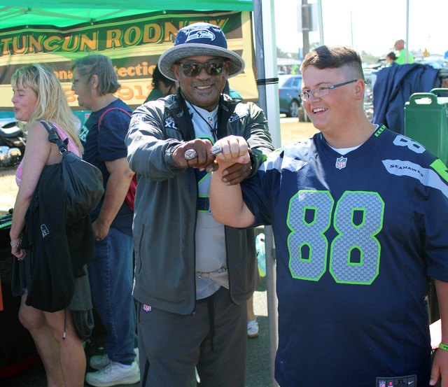 Successful Hawks Fan Fest to return for 2017