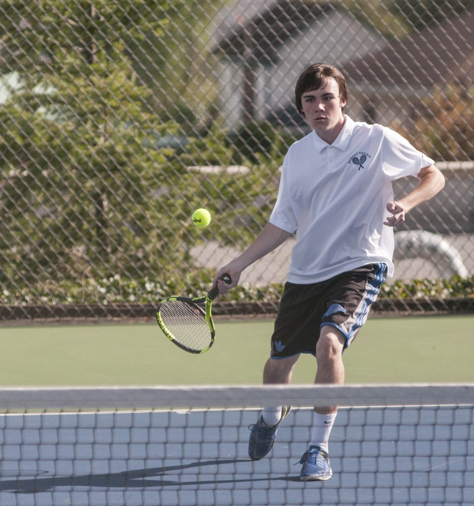 Aberdeen serves up Chehalis, 4-2