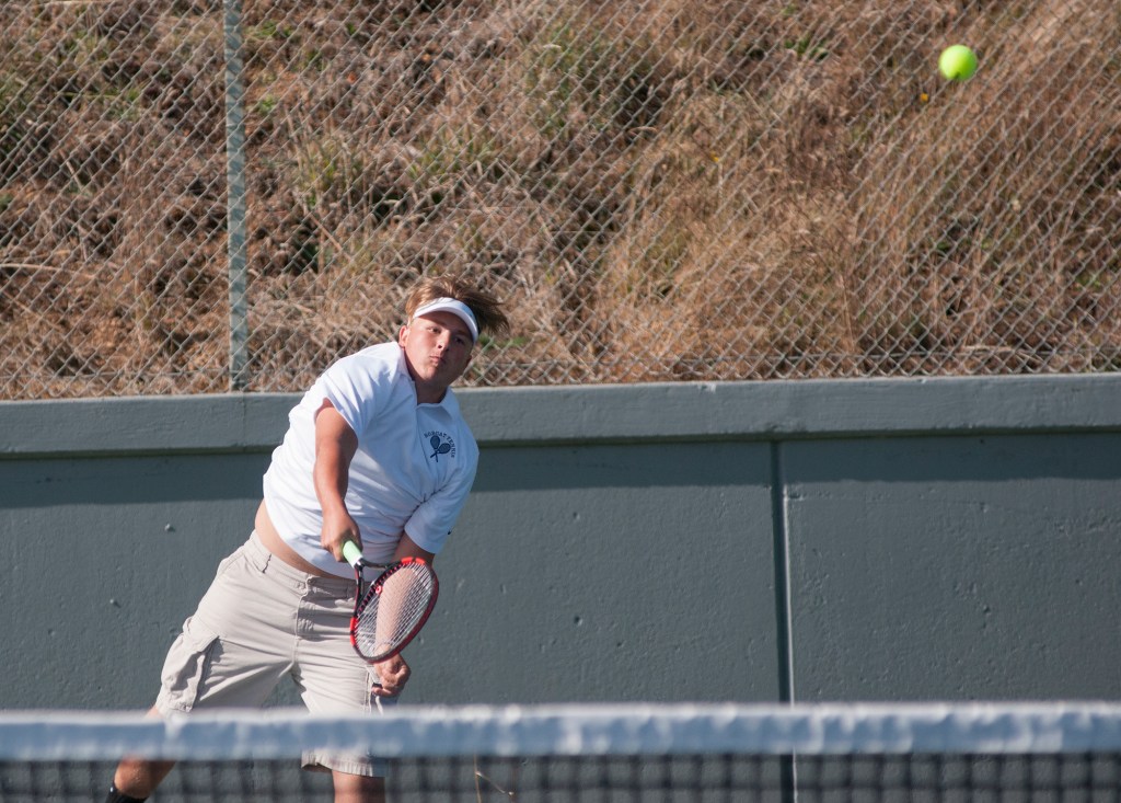 Aberdeen serves up Chehalis, 4-2