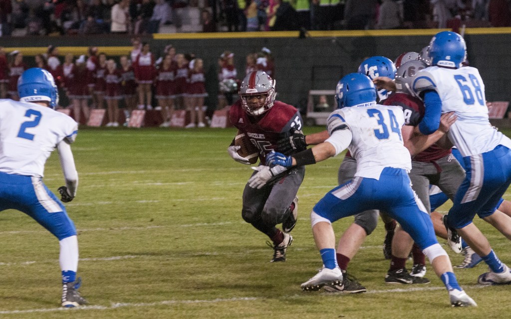 La Center runs over Hoquiam, 30-6