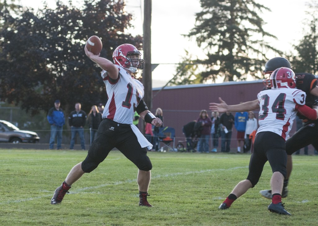 Napavine shows off its talent in 47-13 win over Raymond