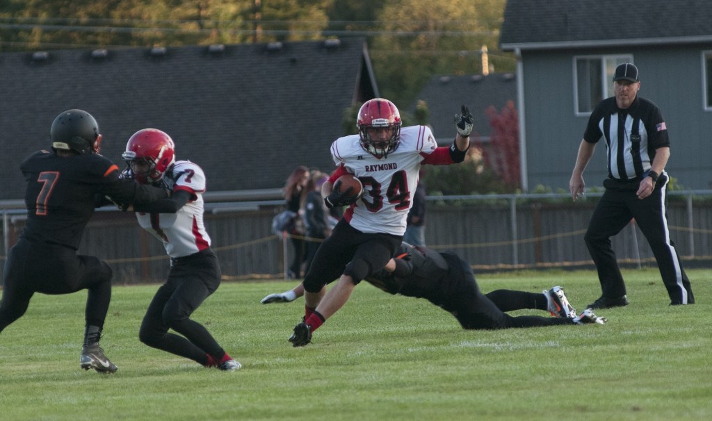 Napavine shows off its talent in 47-13 win over Raymond