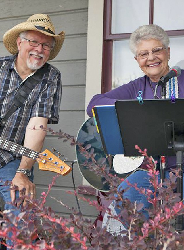 Popular duo Country Mile will entertain at the Marketplace on Saturday afternoon.                                BARB AUE | SOUTH BEACH BULLETIN FILE