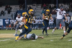 Chehalis dominates line of scrimmage to roll Aberdeen, 49-12
