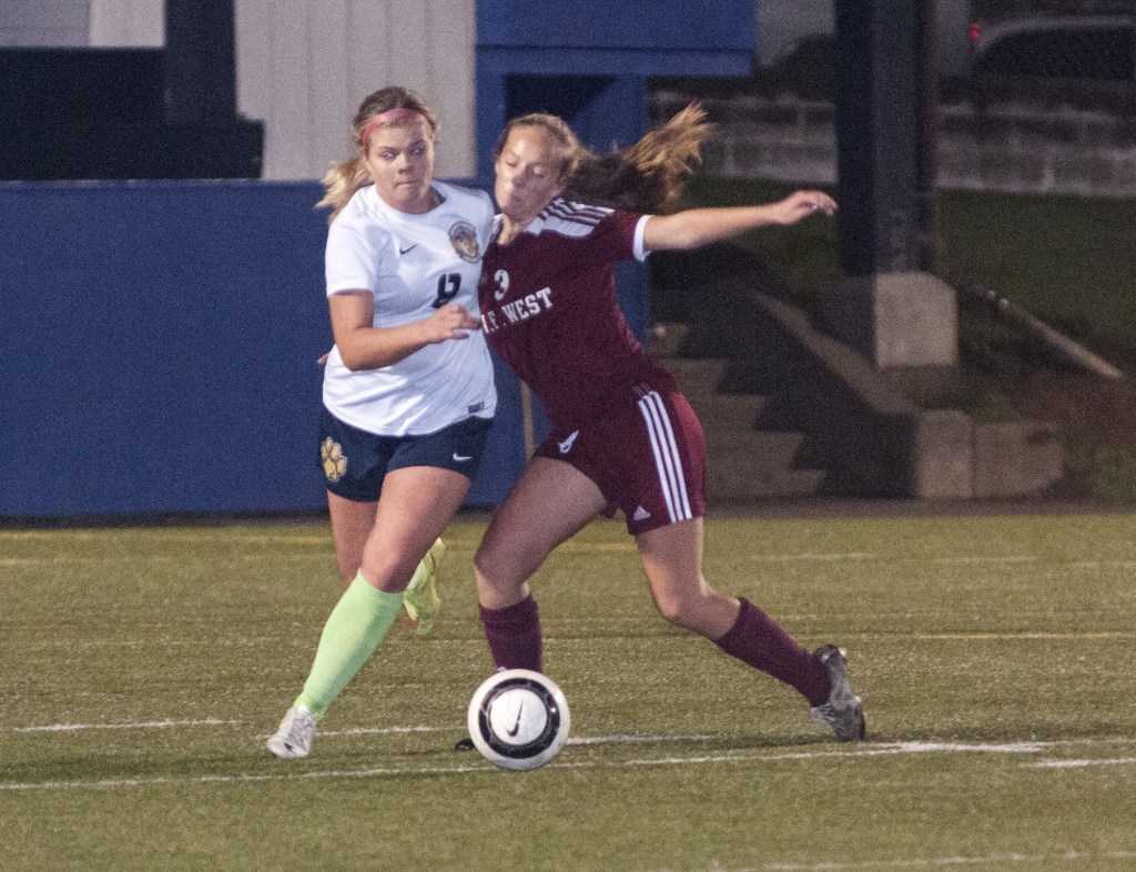Tayler Housden’s hat trick paces Aberdeen in 3-0 win over Chehalis
