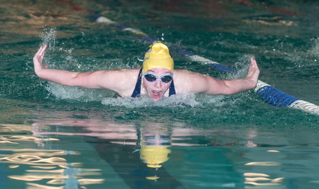 Aberdeen girls swimming honors its seniors in win over Timberline