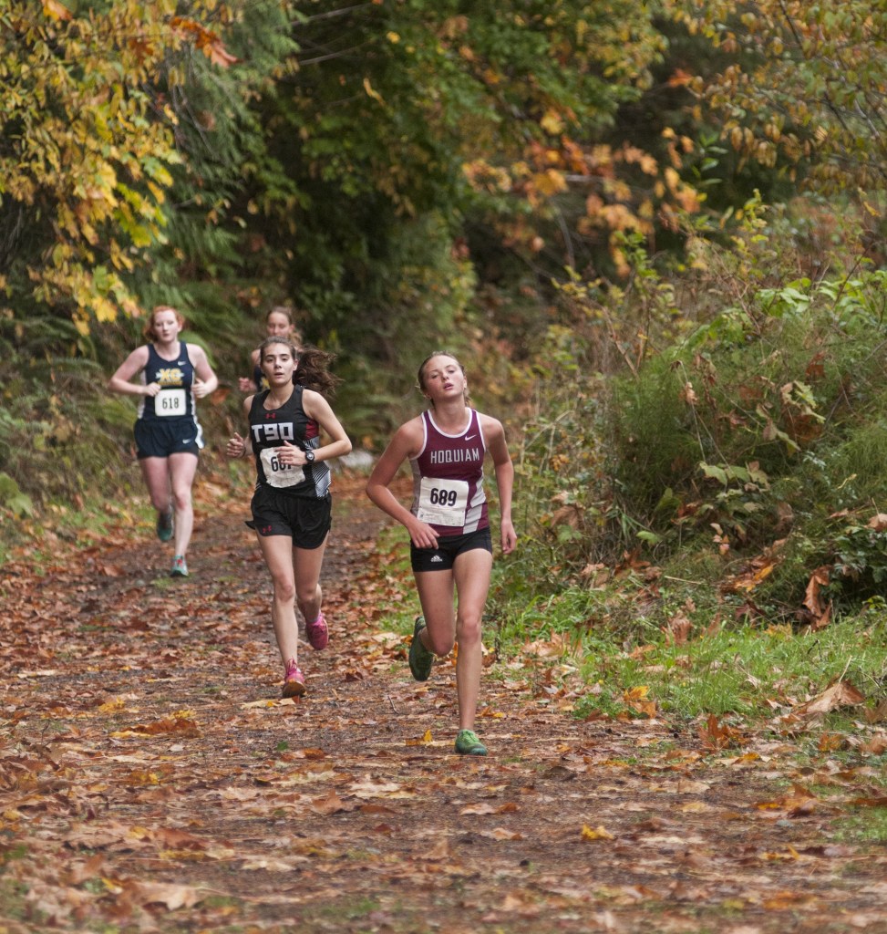 Monte’s Mustard rallies to win league cross country title
