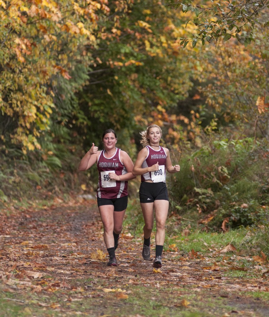 Monte’s Mustard rallies to win league cross country title