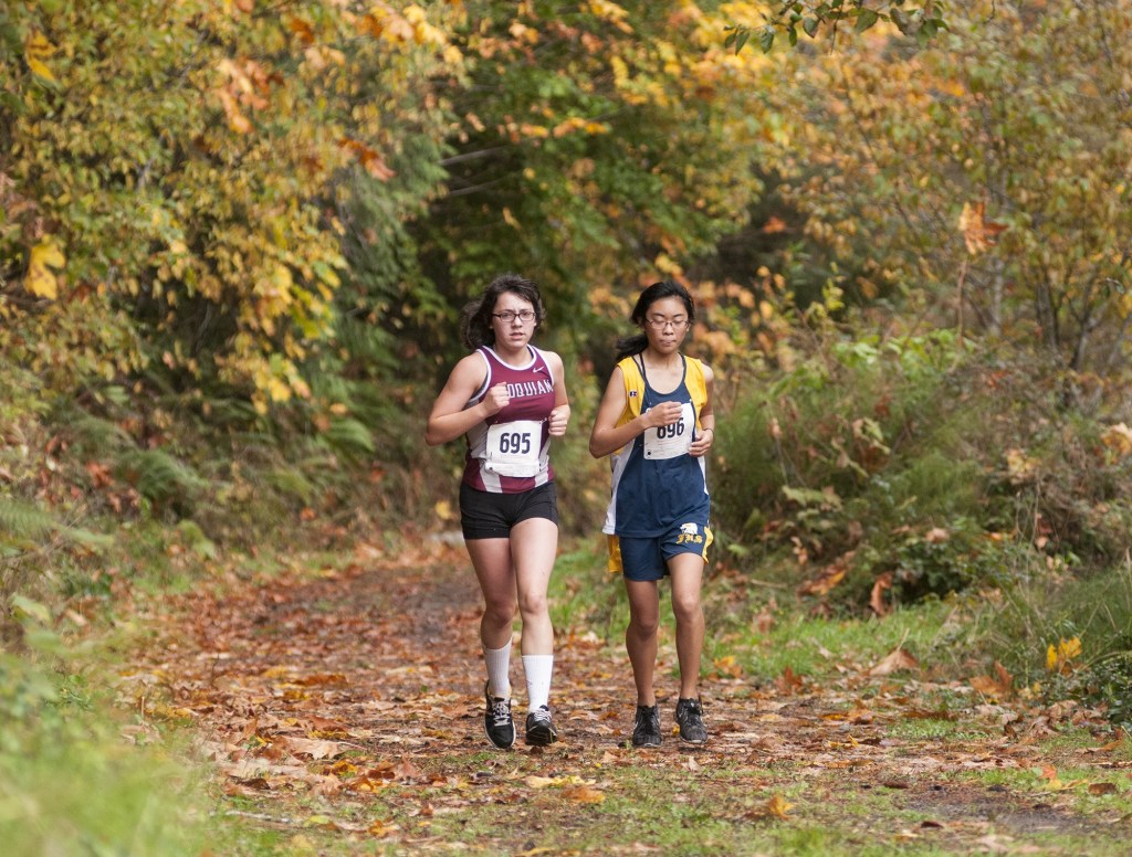 Monte’s Mustard rallies to win league cross country title