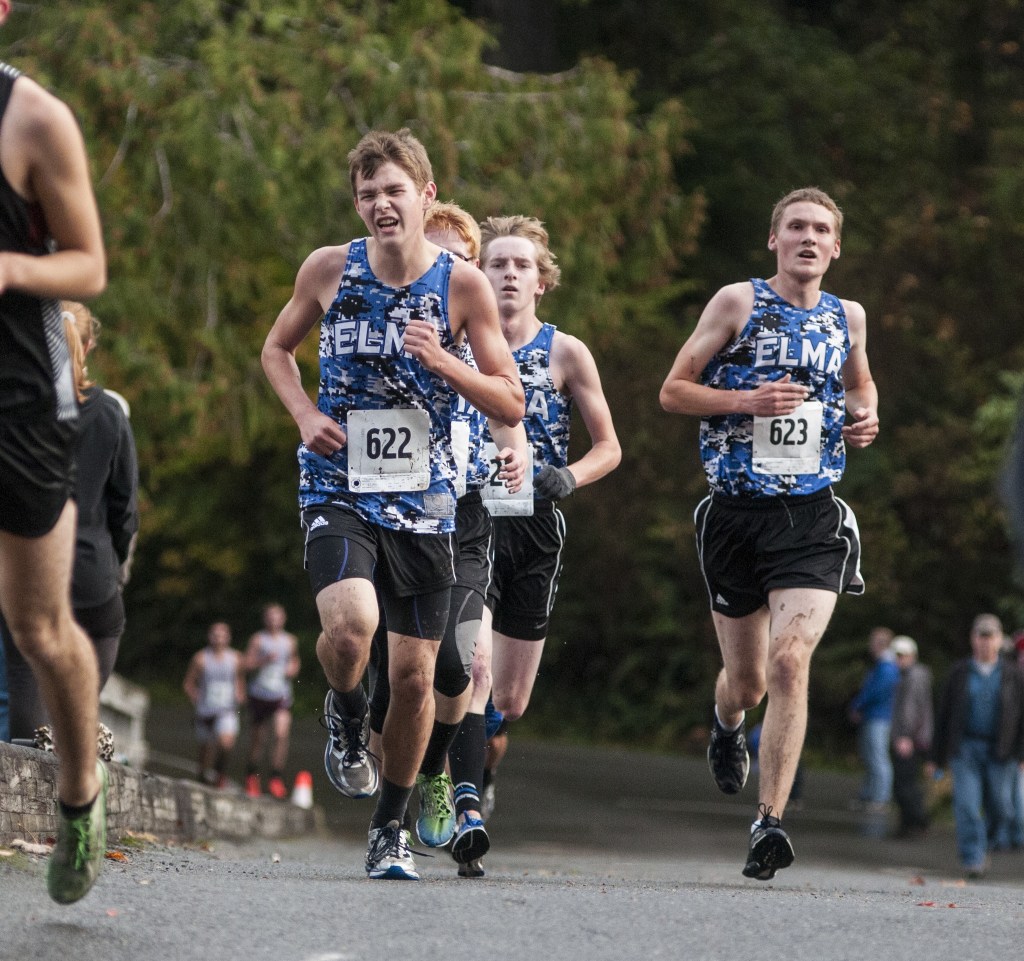 Monte’s Mustard rallies to win league cross country title