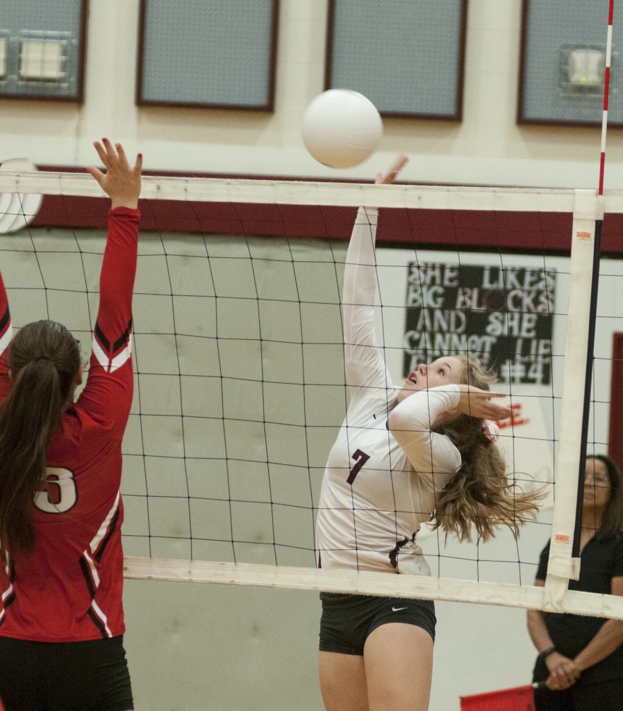 Grizzlies blast past Beavers