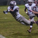 Last-minute touchdown pushes Montesano past Hoquiam, 20-14