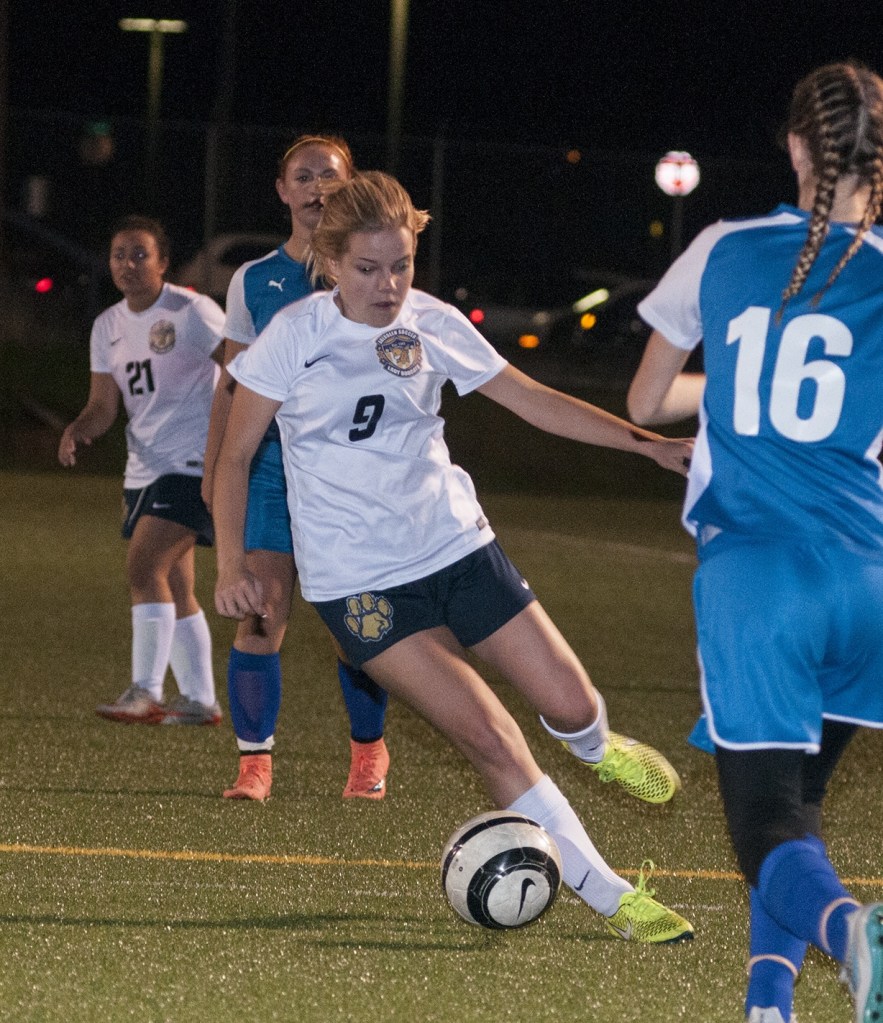 Aberdeen gets trio of late goals to beat Rochester, 4-1